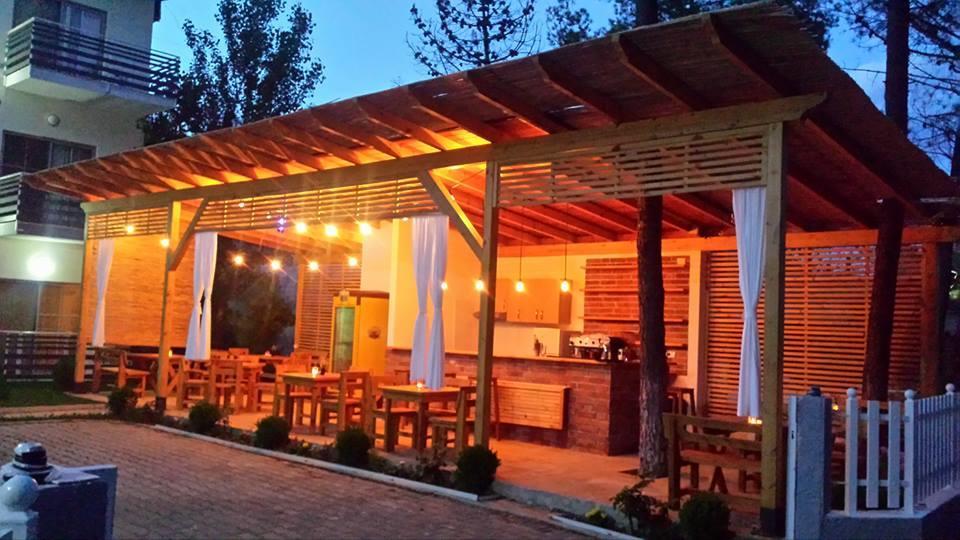Aparthotel Vila Tufi Velipojë Exterior foto