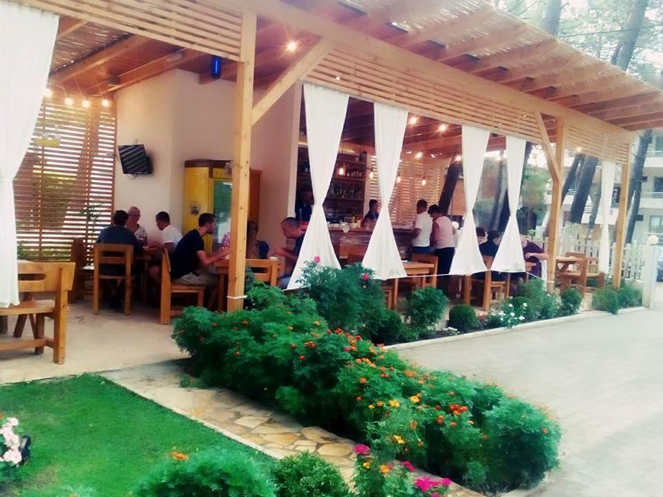 Aparthotel Vila Tufi Velipojë Exterior foto